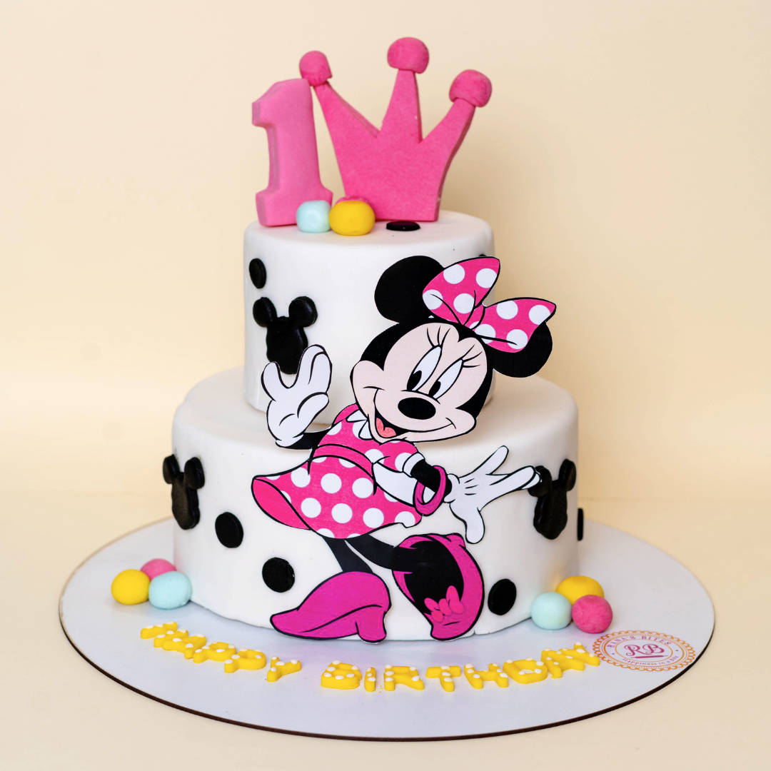 Minnie Mouse Cake