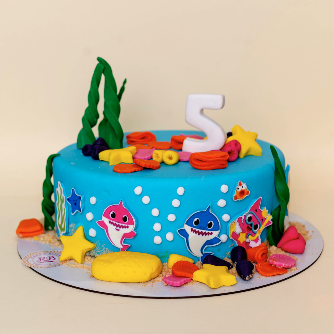 Baby Shark Cake