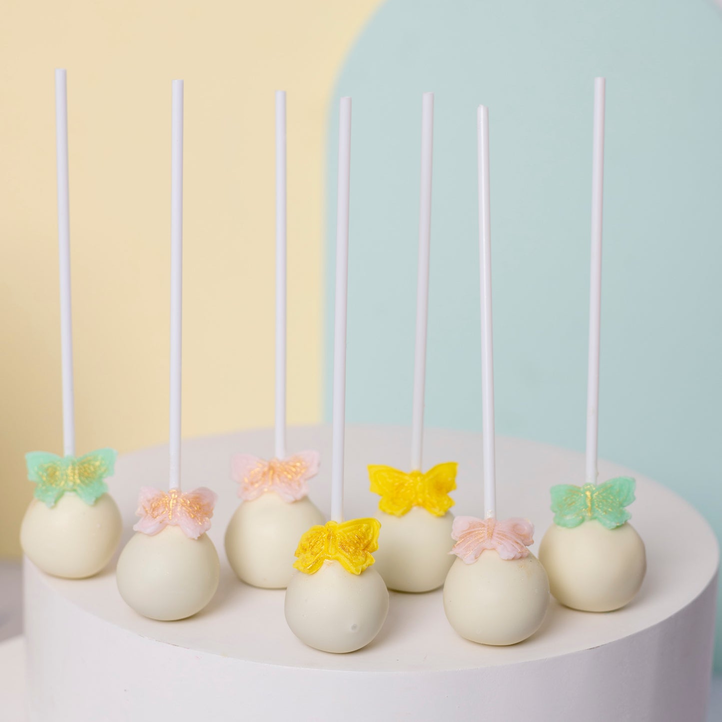Butterflies Cake pops