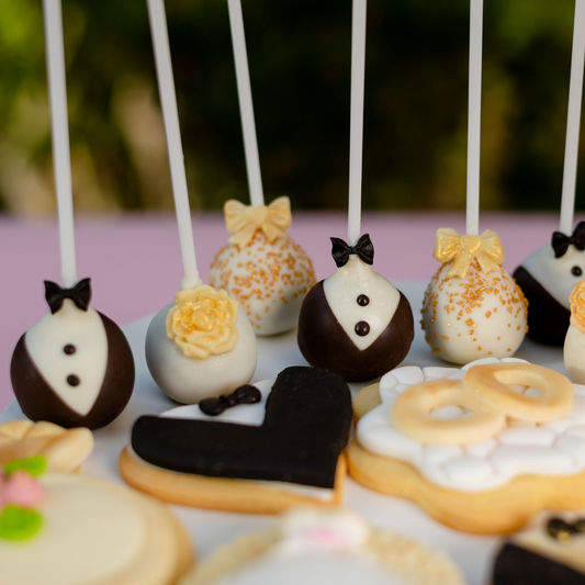 Engagement Cake pops