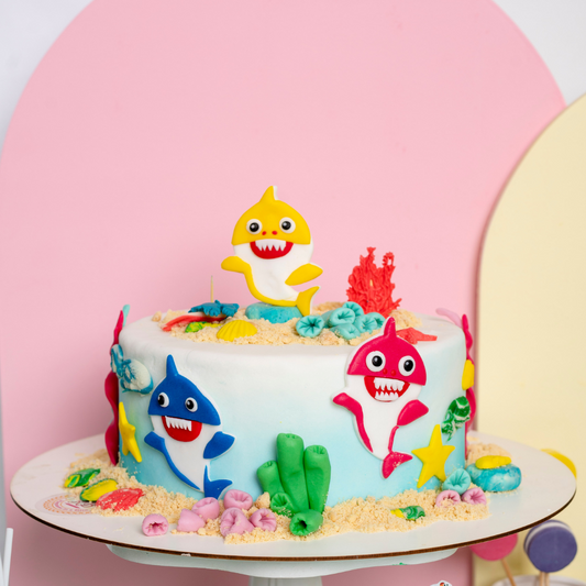 Baby Shark Cake