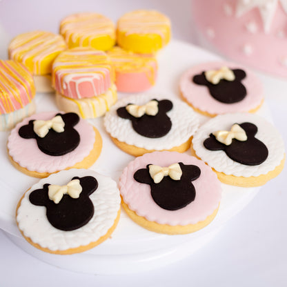 Minnie Mouse Cookies